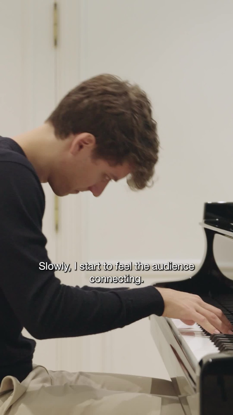 Pablo at Steinway & Sons, Paris
